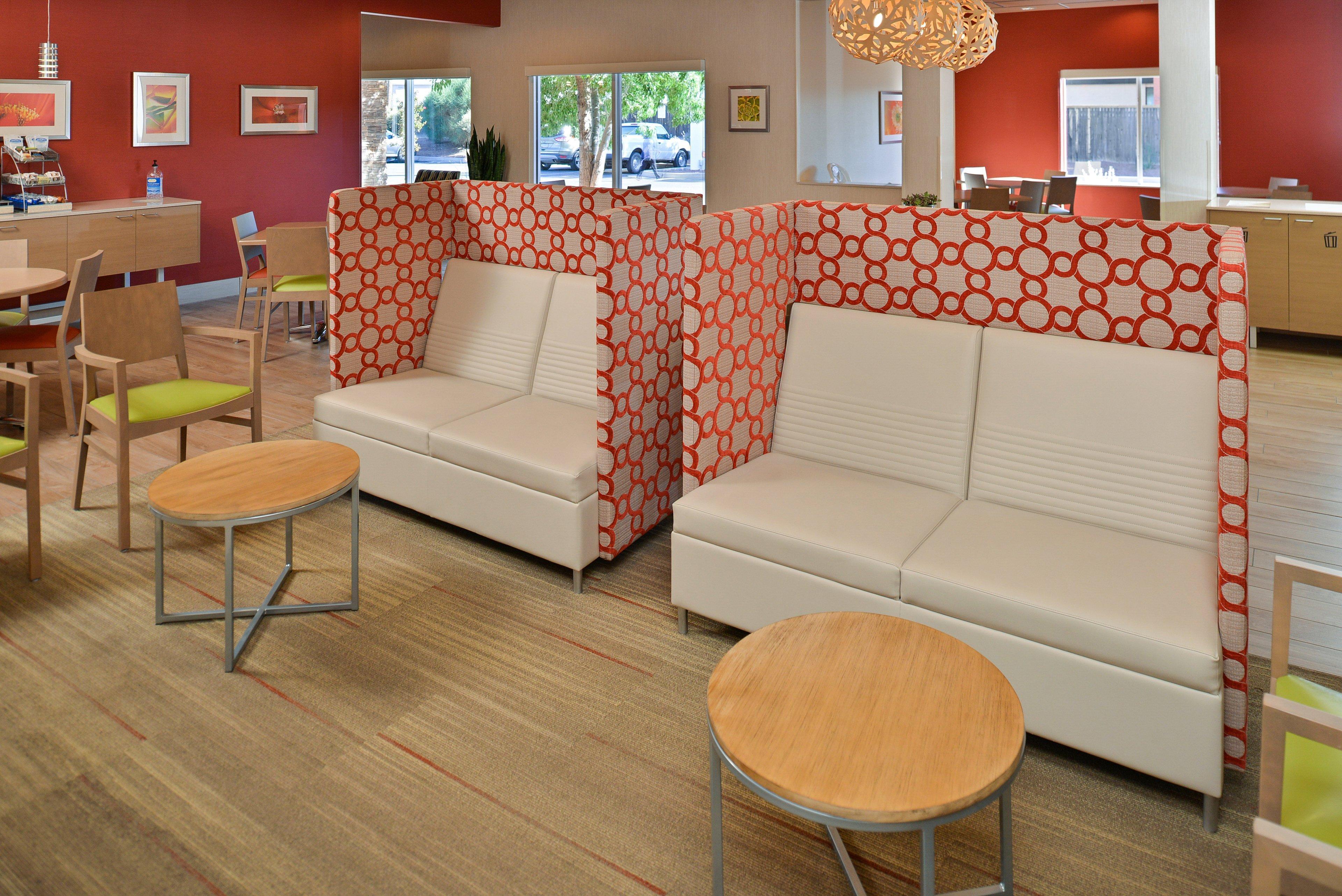 Holiday Inn Express Albuquerque N - Bernalillo By Ihg Екстериор снимка